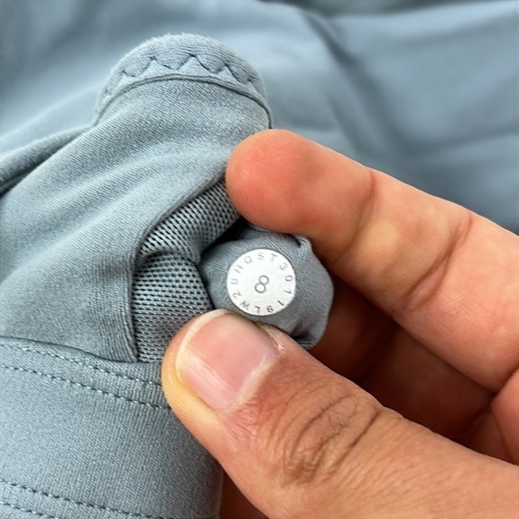 Lululemon Expand Your Limits Bra Blue Cast - Picture 4 of 4